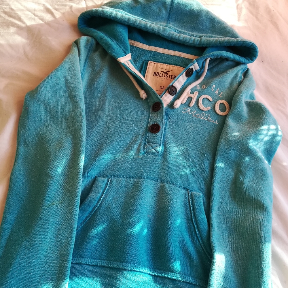 Hollister XS Ombre Blue Button Up Hoodie